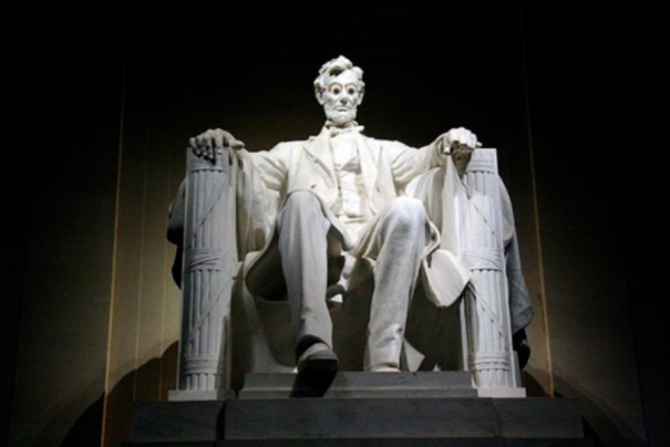 OMG. Did you see Daniel Day Lewis? It's like looking in a mirror.